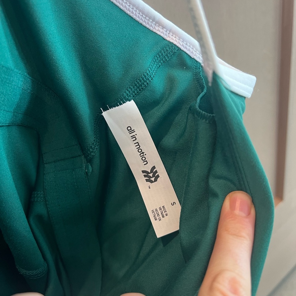 All in Motion Teal Sleeveless Top with White Accent - Picture 4 of 4